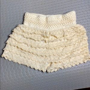 Cream Lace Shorts